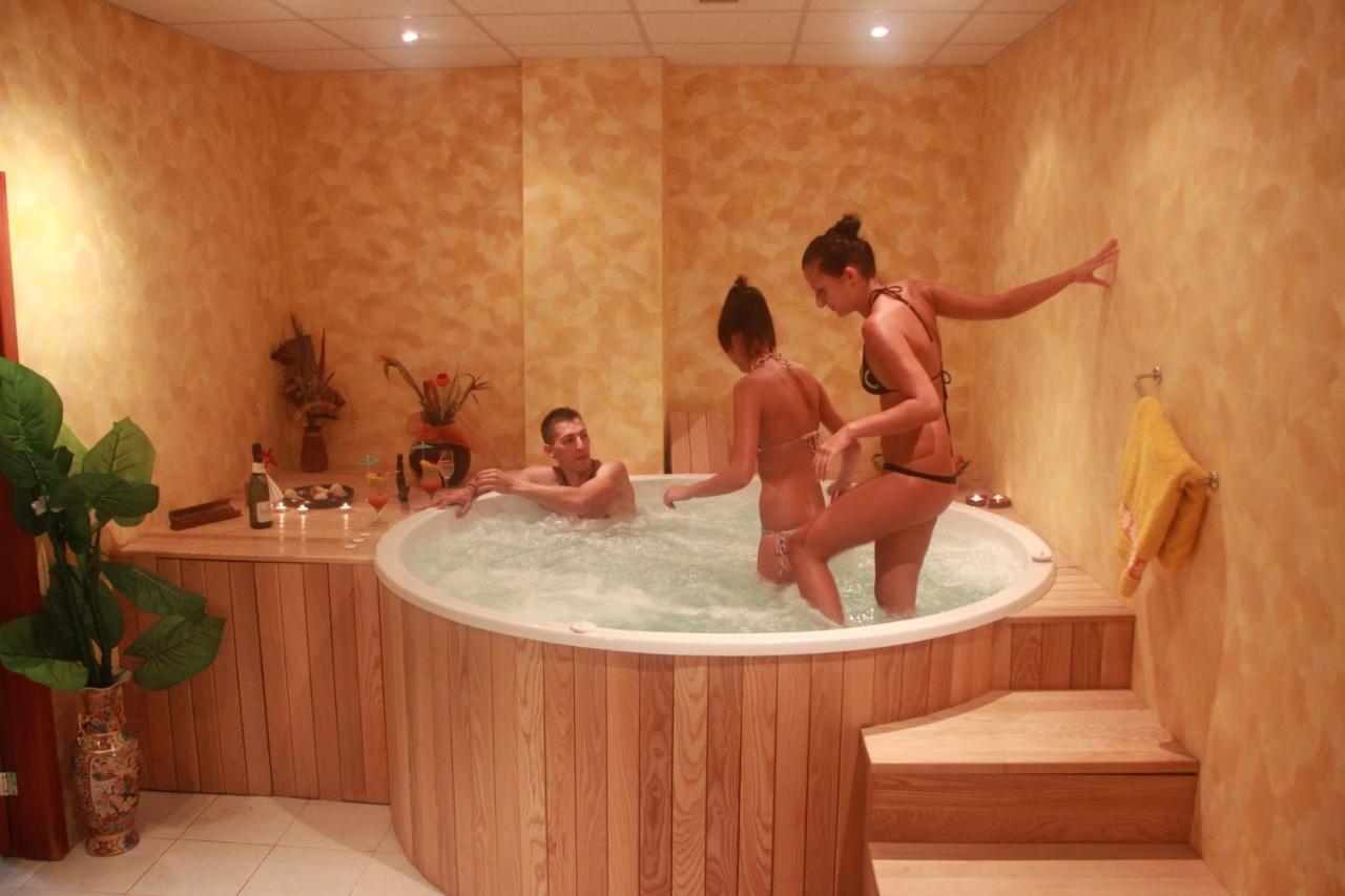 גולדן סנדס Joya Park Apartments מראה חיצוני תמונה